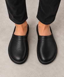 Men's Leather Slippers - Lightweight Indoor & Outdoor Slippers