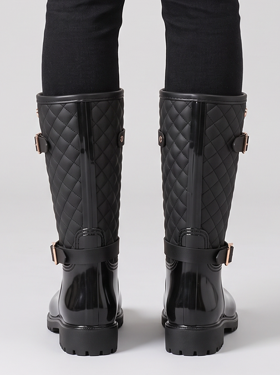 Women's Wellies in Black – back view
