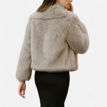 Women’s Plush Faux Fur Winter Coat