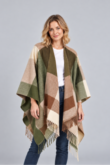Women's Blanket Poncho Cape – Colour Block, Fringed Hem