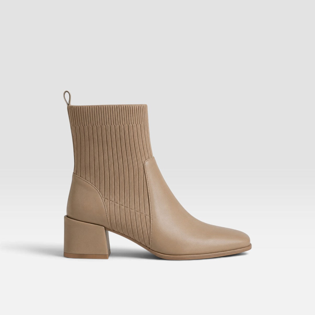 Women's Square Toe Chelsea Boots in Khaki