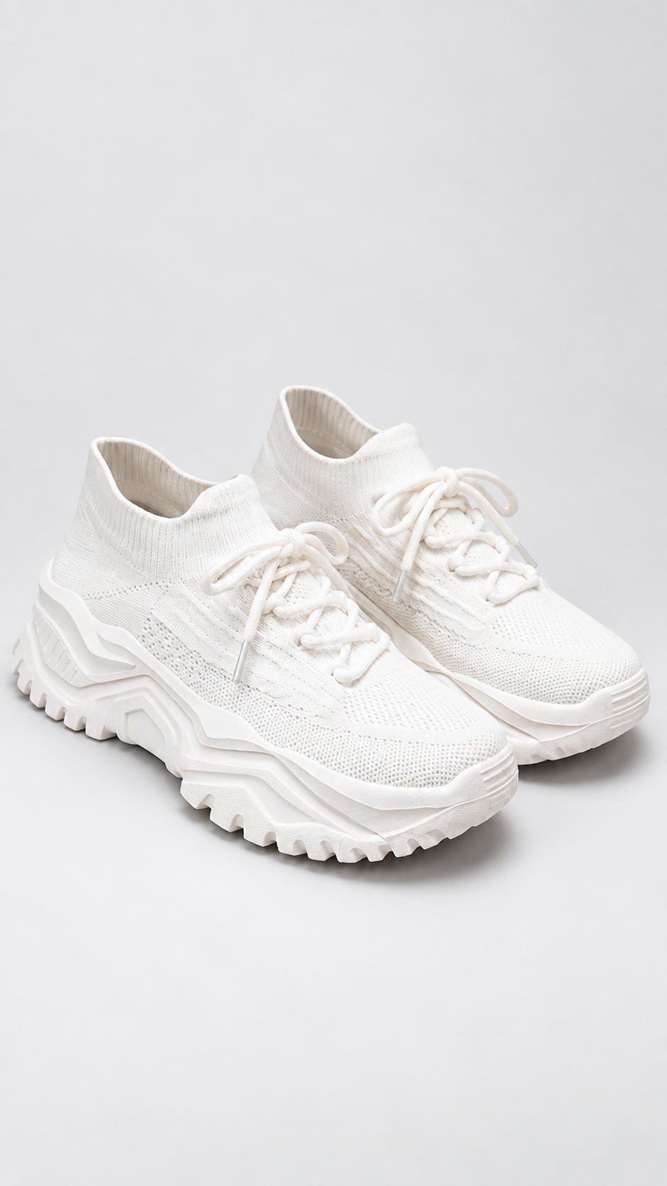 Women's Lightweight Mesh Trainers – image 1