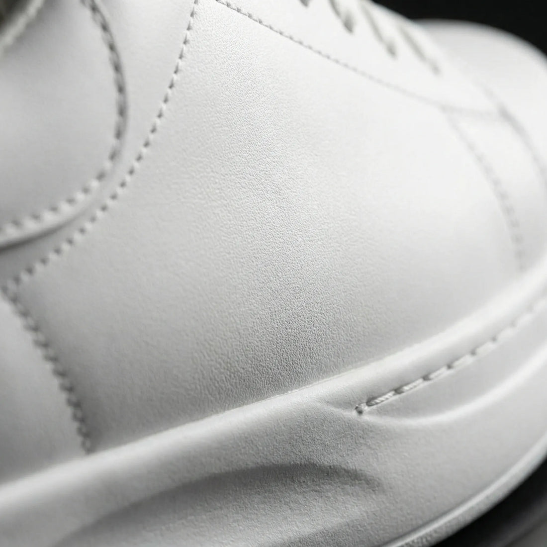 Women's White Cushioned Trainers – image 3