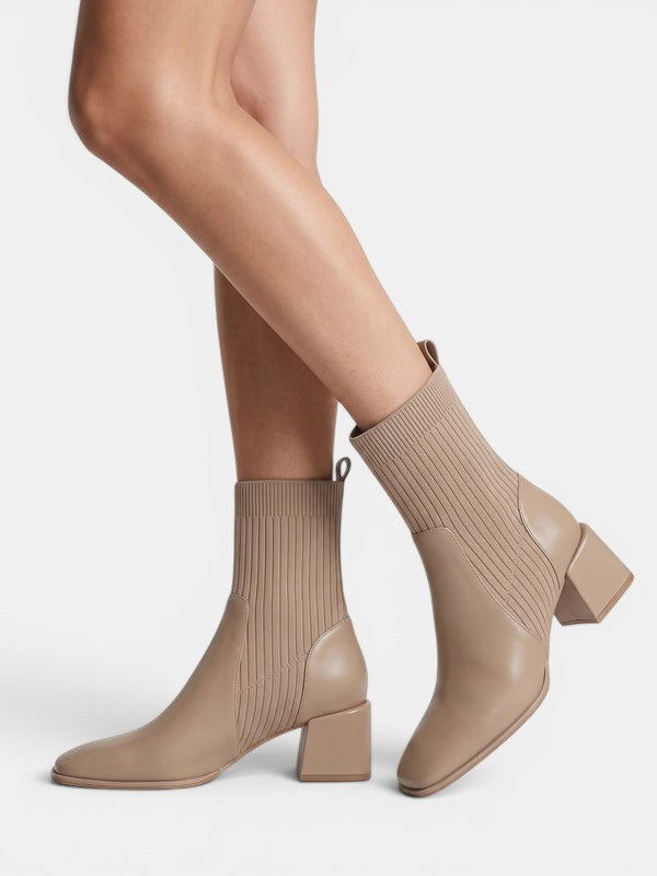 Women's Square Toe Chelsea Boots – image 8