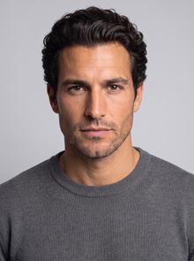 Men's Soft Knit Crew Neck Jumper in Grey – detail view