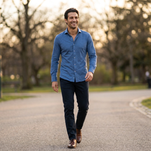 Men's Slim Fit Non-Iron Stretch Dress Shirt in Blue