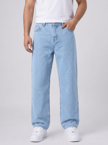Men's Loose Fit Wide Leg Jeans in Light Blue – front view