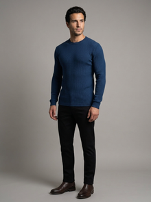 Men's Slim Fit Ribbed Crew Neck Jumper in Navy – three-quarter view