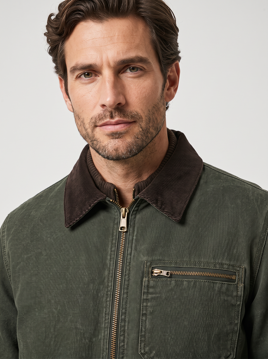 Men's Barn Jacket green collar closeup