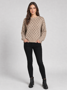 Women's polka dot crewneck jumper in beige – three-quarter view