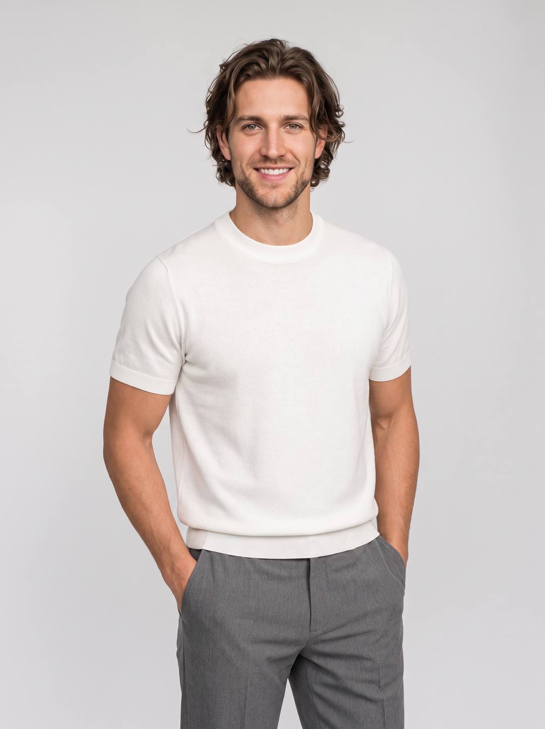 Men's white short sleeve fine knit crew neck t-shirt