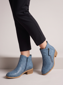 Women's Ankle Boots – Faux Leather Low Block Heel Boots with Zip in Blue