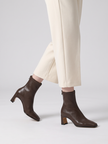 Women's Ankle Boots – Faux Leather Square Toe Block Heel Boots in Brown