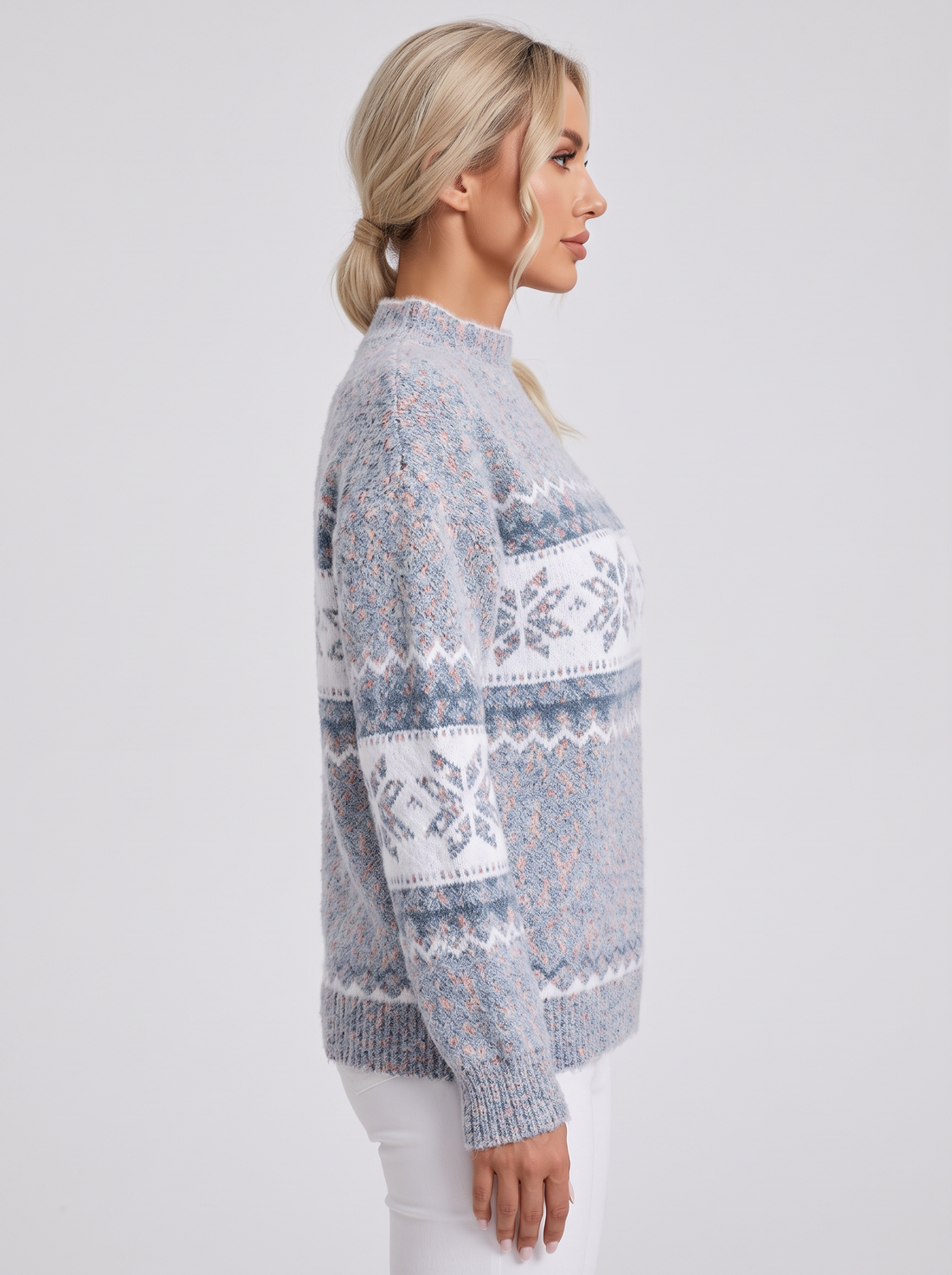 Women's Snowflake Jumper – Cosy Nordic Knit Christmas Jumper in Grey – front view