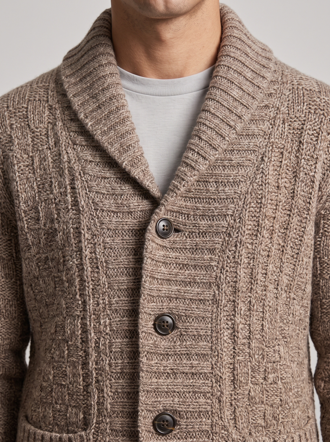 Chunky knit shawl collar and buttons – close-up