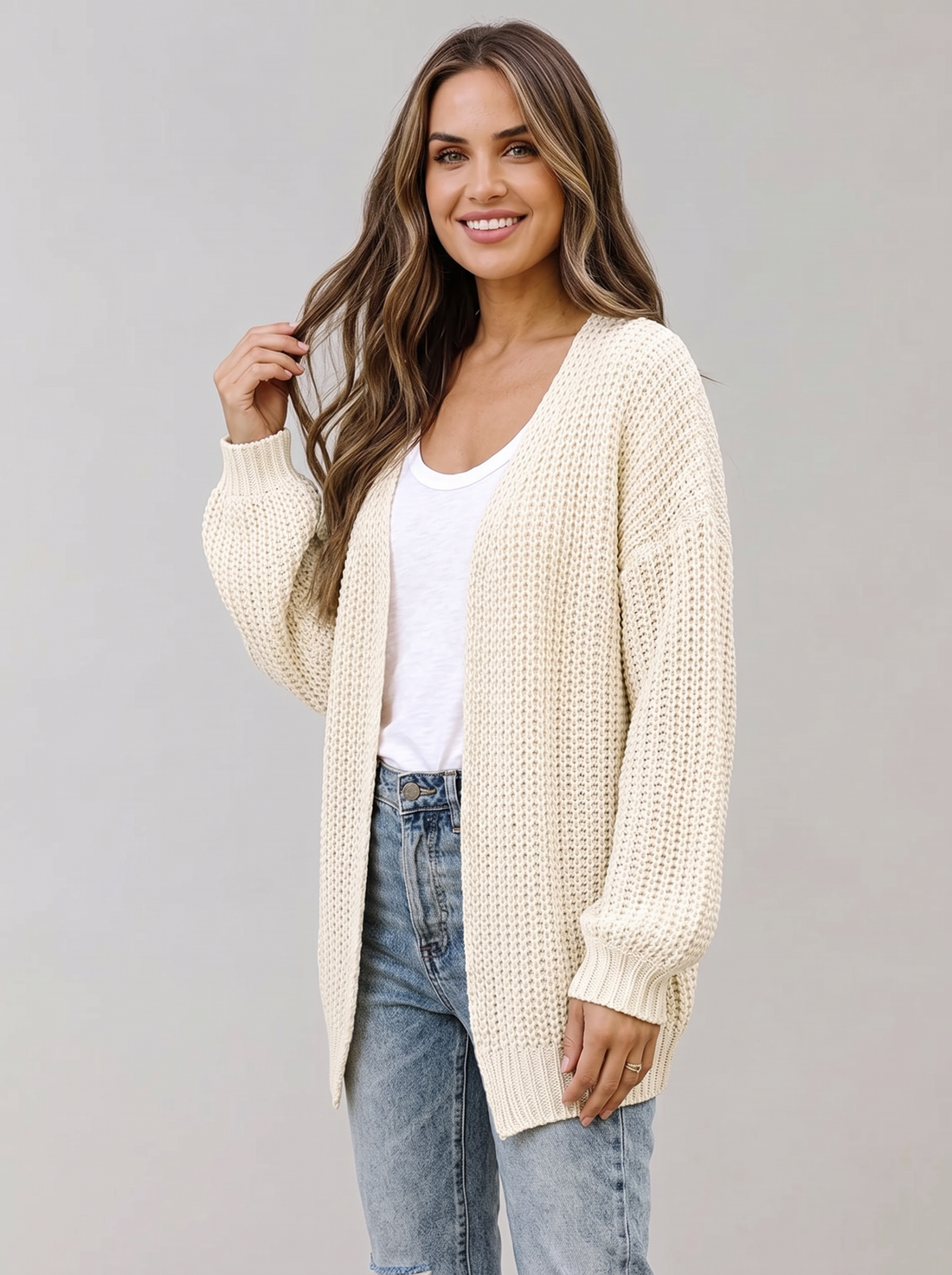 Women's Chunky Knit Cardigan in White