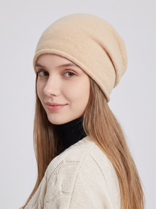 Women's Beanie in Beige