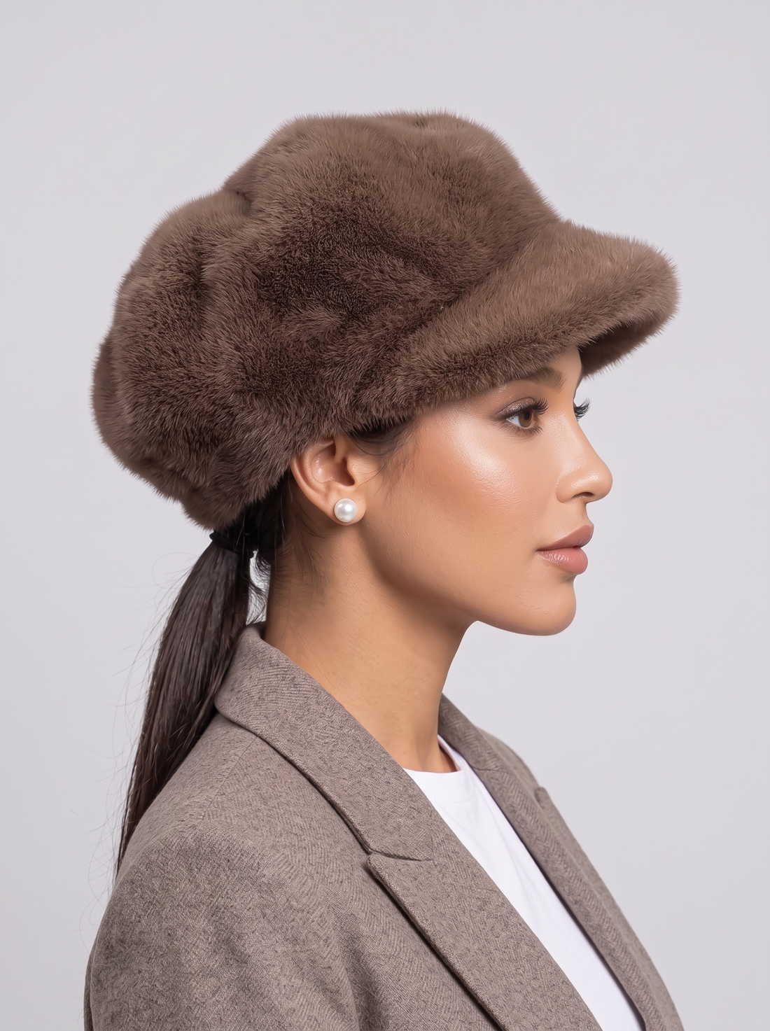 Women's Faux Fur Hat in Brown – front view