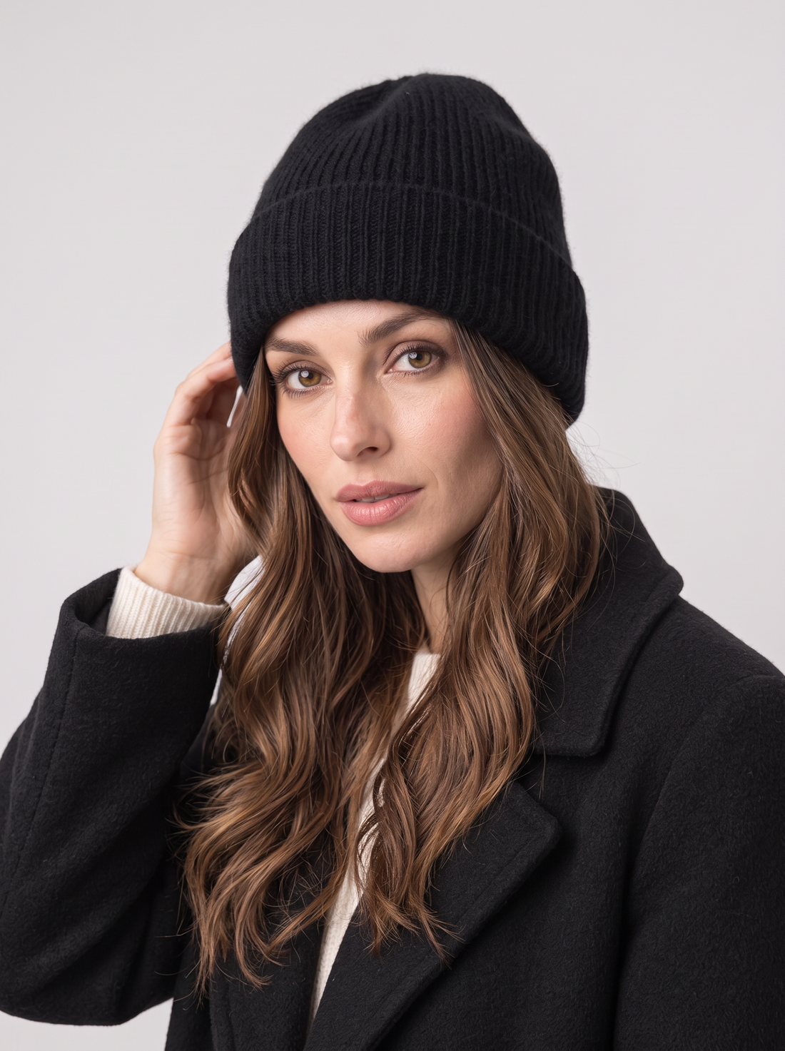 Women's Beanie Hat in Black