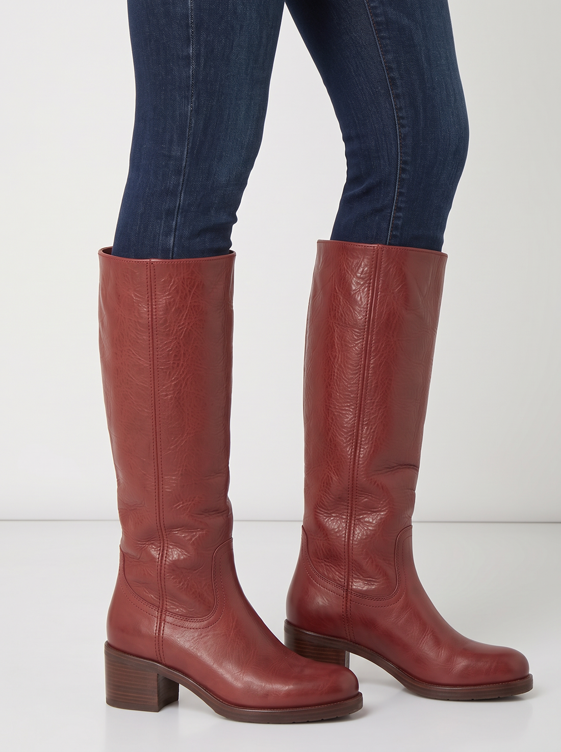 Women's Mid-Calf Boots in Red – side view
