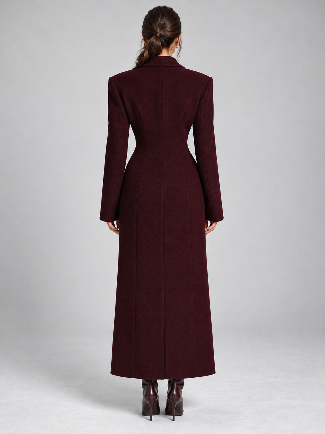 Women's tailored longline wool coat in burgundy – front